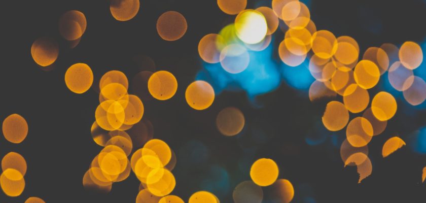 yellow bokeh photo